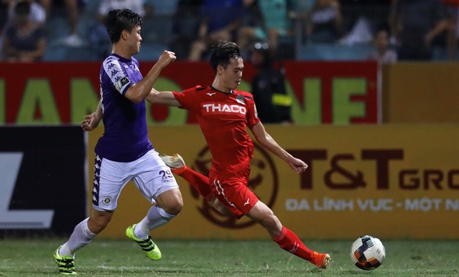 ĐKVĐ Hà Nội mất điểm 2 vòng liên tiếp: Cầm vàng lại để rơi vàng - Bóng Đá