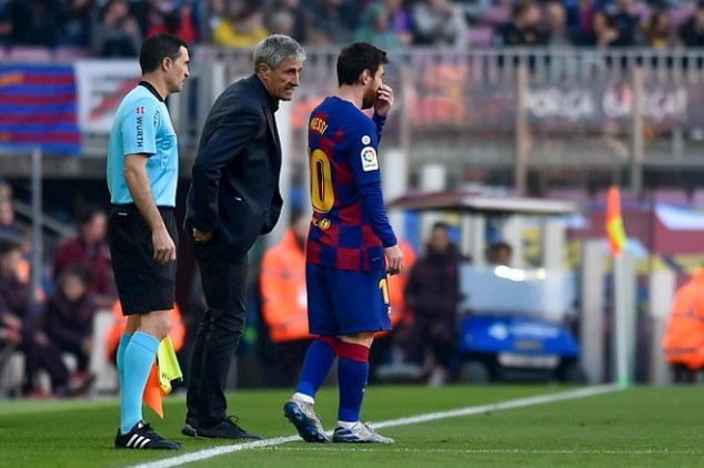 LEAKED: Barcelona players question Setien's coaching skills - Bóng Đá