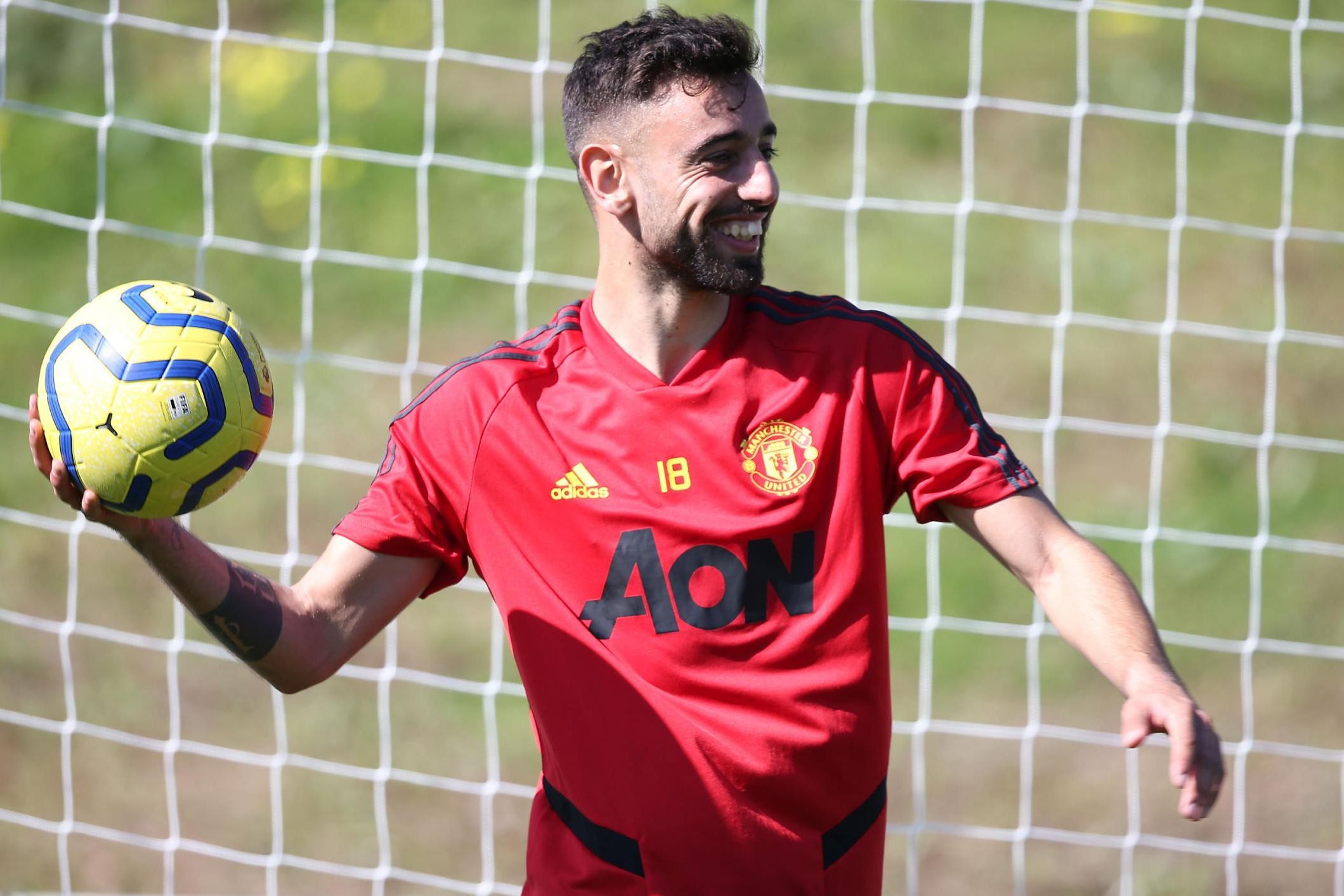 Chạy xé gió, Bruno Fernandes vẫn chào thua Daniel James và sao U18 Man Utd - Bóng Đá