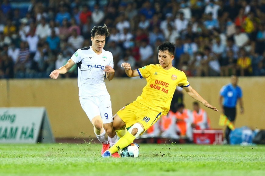 Tiêm thuốc để ra sân, Văn Toàn sẽ đi vào vết xe đổ của Tuấn Anh? - Bóng Đá