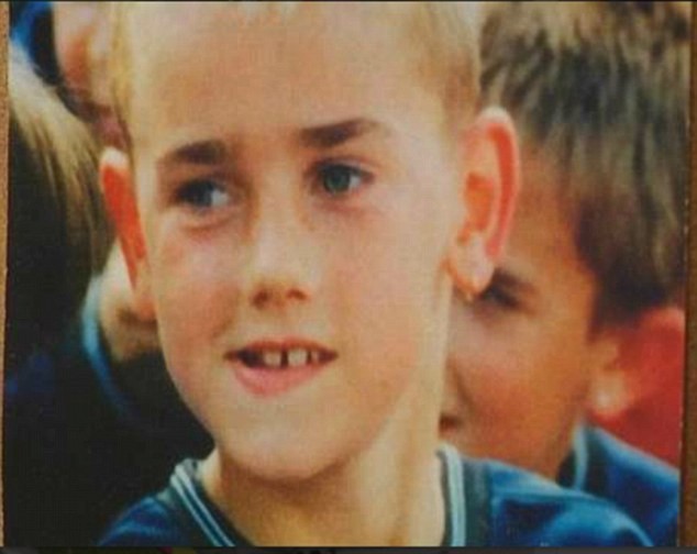 Cầu thủ đẹp trai từ bé - Bóng Đá