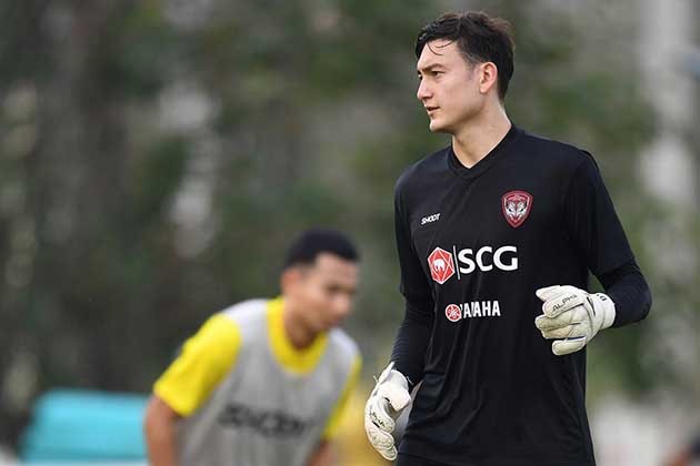 Văn Lâm khó dự AFF Cup, thầy Park sẽ chọn ai trấn giữ khung gỗ ĐT Việt Nam? - Bóng Đá