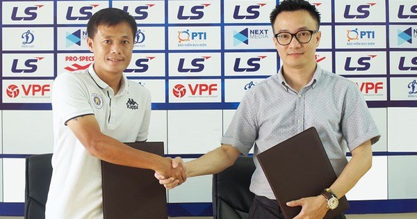 CHÍNH THỨC: Nhà vô địch AFF Cup 2008 gia hạn thêm 2 năm với CLB Hà Nội - Bóng Đá