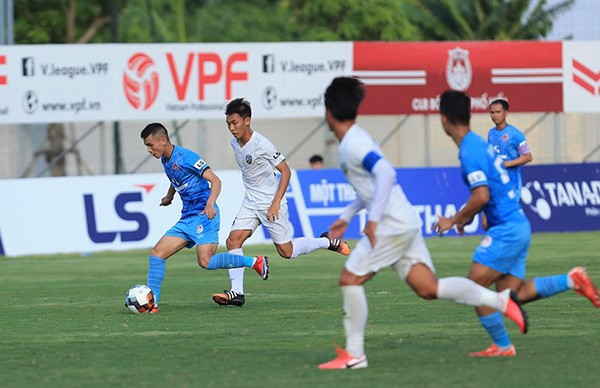 NHM lên án hành động bạo lực của HLV Phố Hiến với cầu thủ An Giang - Bóng Đá