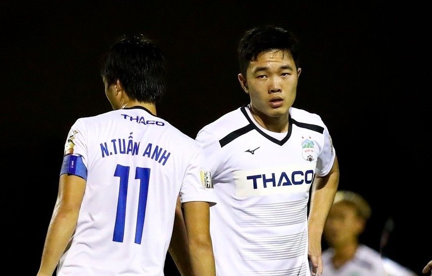 Tuấn Anh nói thẳng về vai trò của Xuân Trường ở tuyến giữa HAGL - Bóng Đá