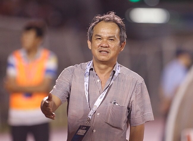 Bầu Đức: 