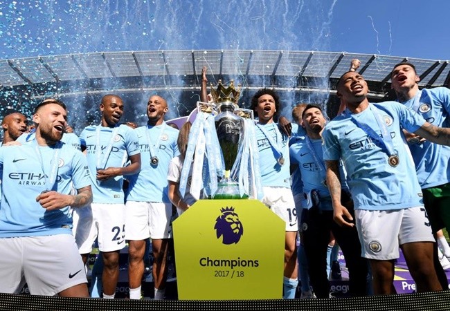 10 số liệu 'khủng khiếp' về Man City mùa 2017/18: Cơn thịnh nộ của Pep - Bóng Đá