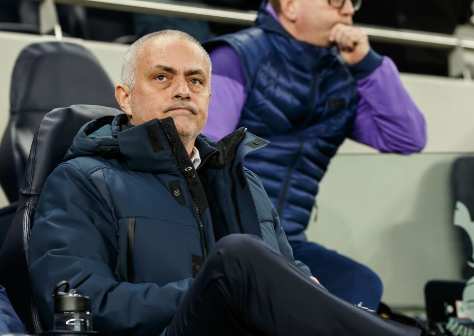 TOTTENHAM HOTSPUR: SPURS FANS REACT TO MOURINHO REMARKS - Bóng Đá
