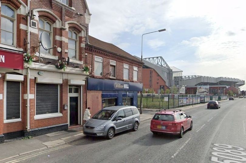 Nặng hơn dự kiến, Alisson phải nghỉ không chỉ 1 trận - Bóng Đá