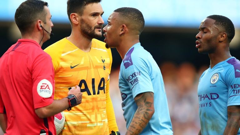 Châu Âu tuần qua: Nỗi buồn của những vị vua - Bóng Đá