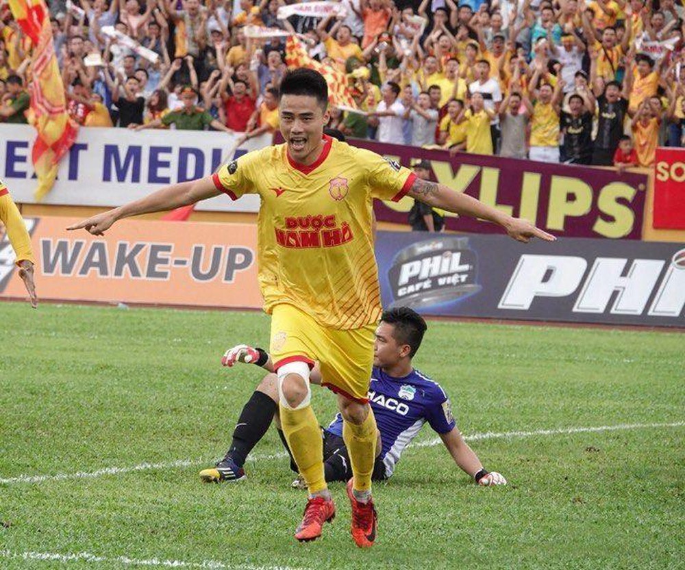 Lâm Anh Quang: Lần trở lại này liệu sẽ khác? - Bóng Đá