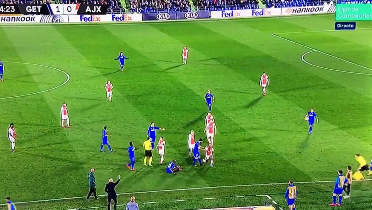 ành sau trận Man City vs Lyon - Bóng Đá