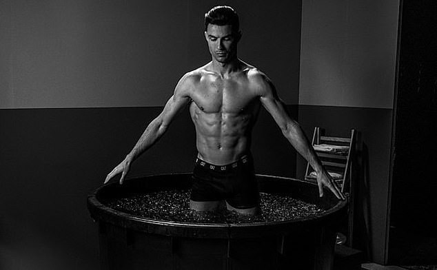 Adam Hlozek: Europe's biggest clubs queuing up to sign Czech teen sensation - Bóng Đá