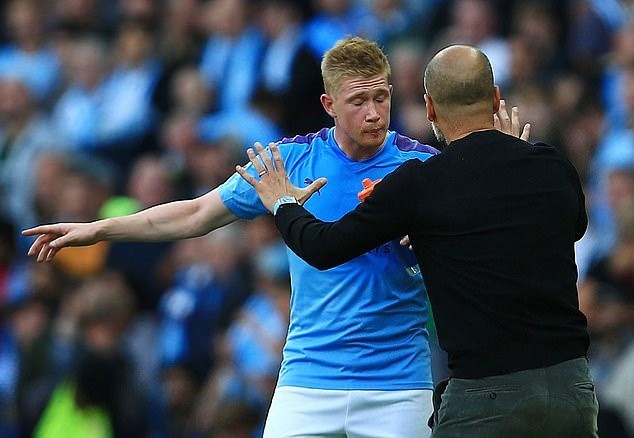 Manchester United: Fans frustrated by lack of progress amid Maddison links - Bóng Đá