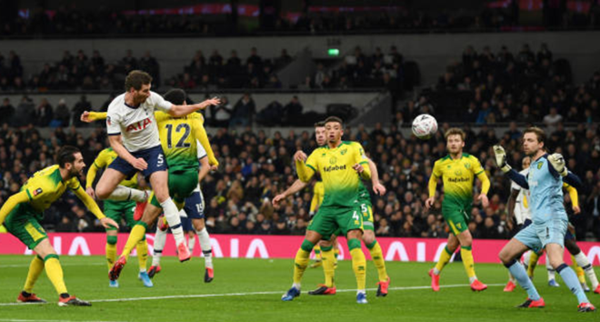 ảnh sau trận Tottenham - Bóng Đá