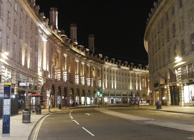 Aubameyang tiếp tục làm điều 