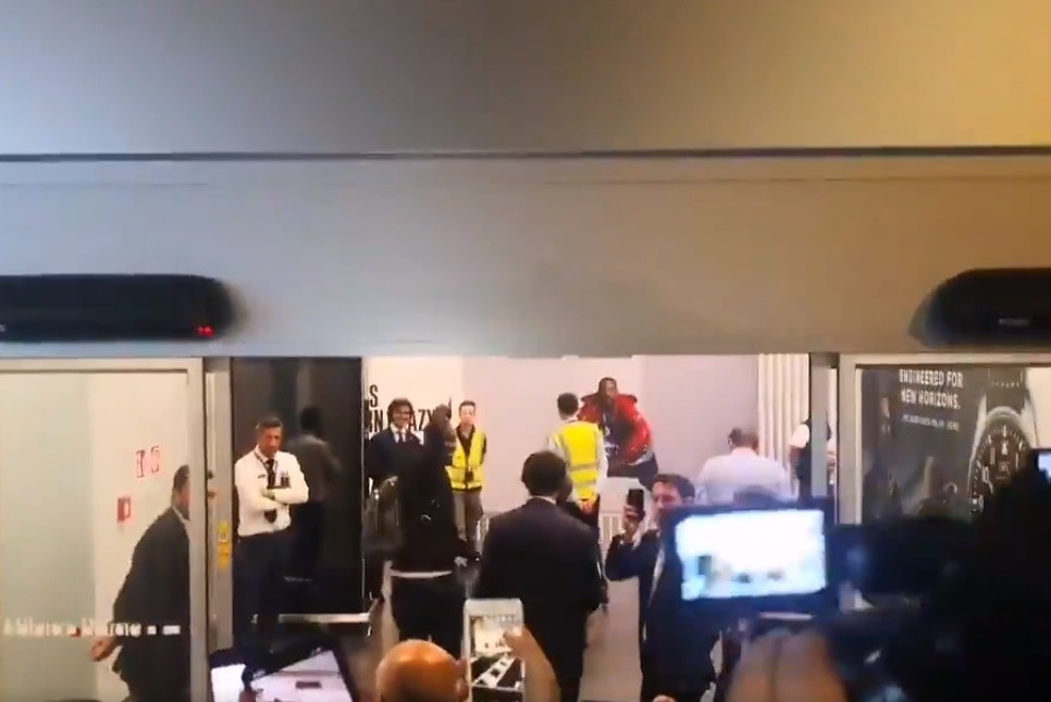 Cười té khói với loạt ảnh chế Serie A - Bóng Đá