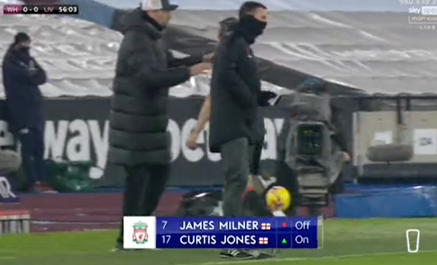 Ảnh Milner và Klopp  - Bóng Đá