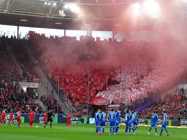  Bizarre finale see Bayern & Hoffenheim pass ball between themselves for final 13 minutes - Bóng Đá