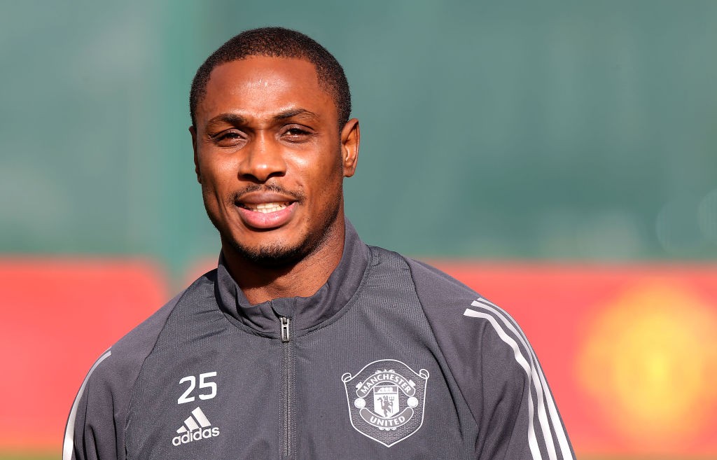 Ảnh Sanchez tập luyện tại Inter Milan - Bóng Đá