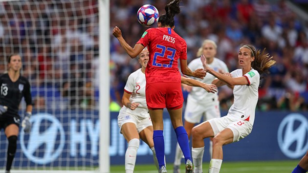 ảnh trận: World Cup nữ Anh - Mỹ (mai lên) - Bóng Đá