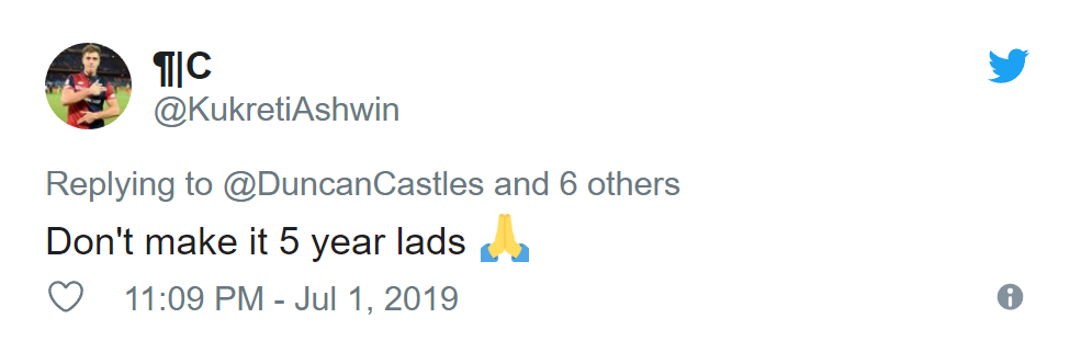 Manchester United fans react as De Gea reportedly offered new deal - Bóng Đá