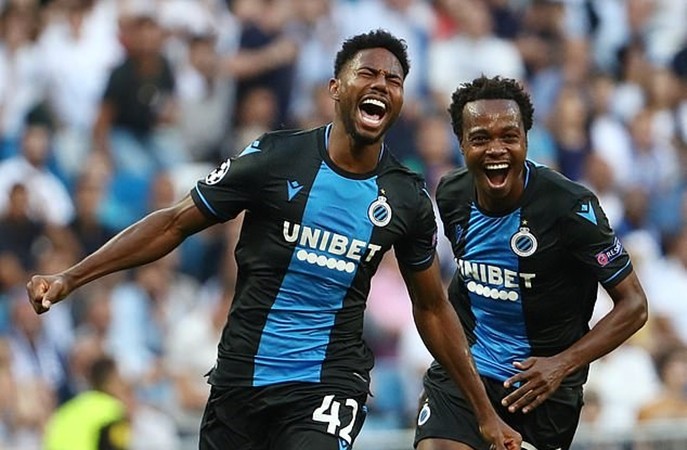 Borussia Dortmund 'target Club Brugge star Emmanuel Dennis as Jadon Sancho's replacement' - Bóng Đá