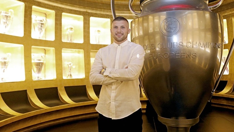 Ante Rebic ra mắt AC Milan - Bóng Đá