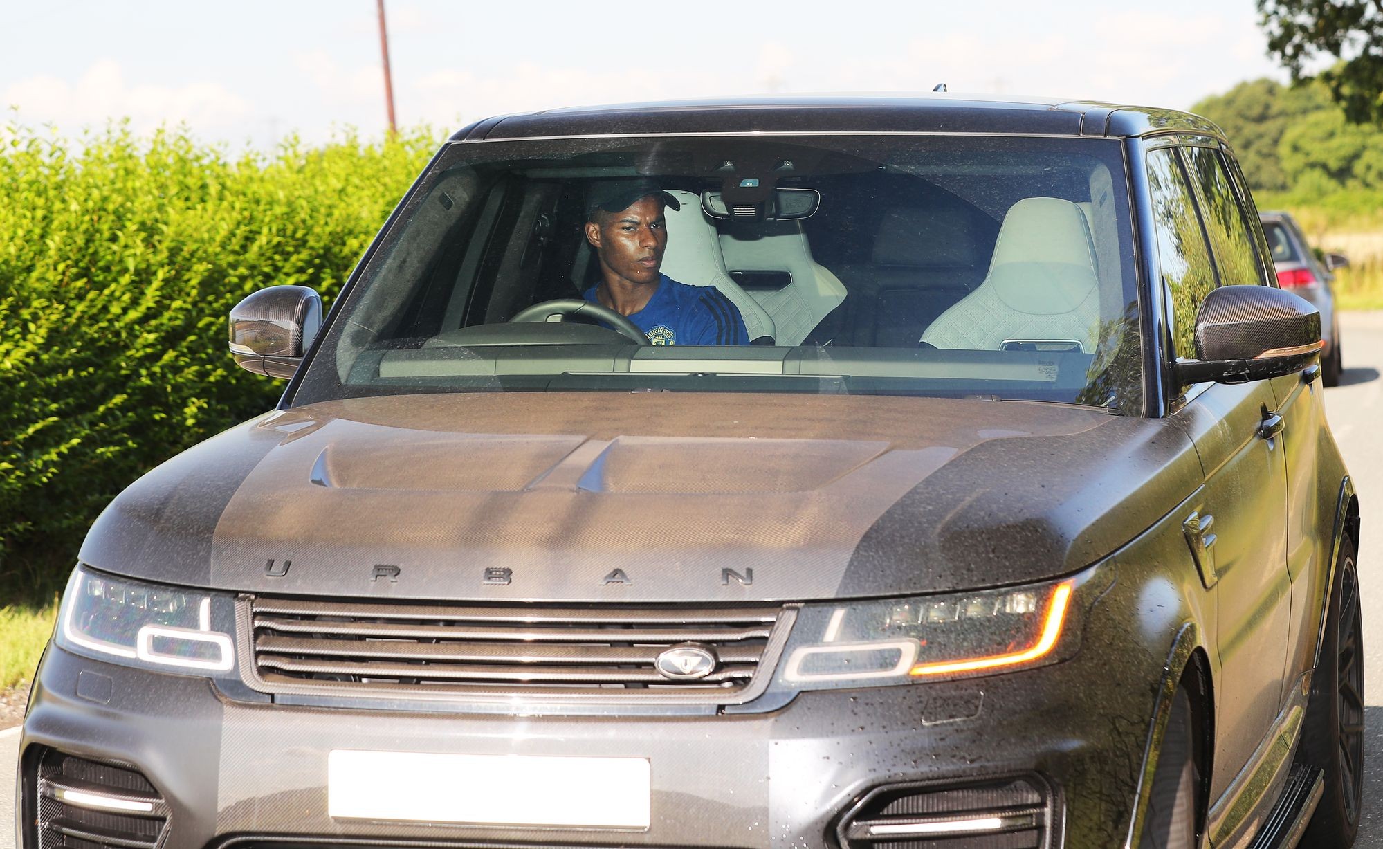 Manchester United players arrive for training - Bóng Đá