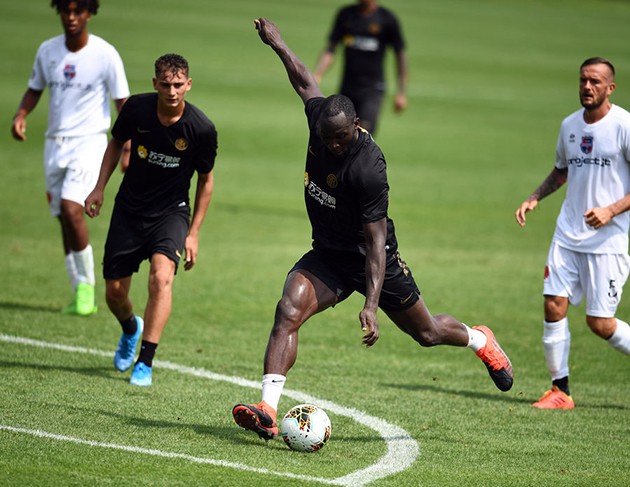 ẢNH Lukaku thông nòng, Inter Milan đè bẹp 'nhược tiểu' Virtus Bergamo - Bóng Đá