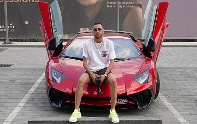 Hakim Ziyech - Bóng Đá