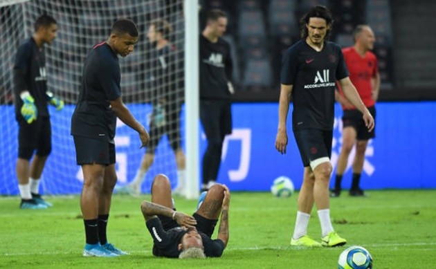 Manchester United striker Marcus Rashford 'acquires his own golf course to build new home in search of more privacy as he buys greenfield site' - Bóng Đá