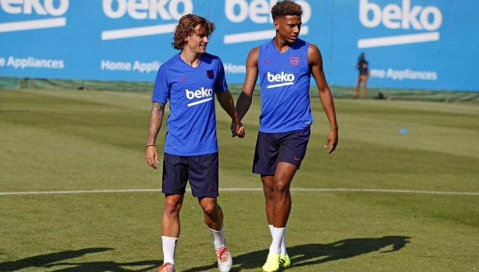 Todibo's ex-agent: He thought he was already a superstar and didn't listen to Abidal - Bóng Đá