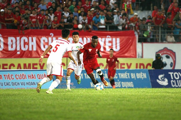 Thực hư chuyện Stevens kiện Hải Phòng và sự cao tay của Thanh Hóa - Bóng Đá