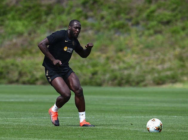 Từ ngày Man United, lần đầu tiên Lukaku làm điều này - Bóng Đá