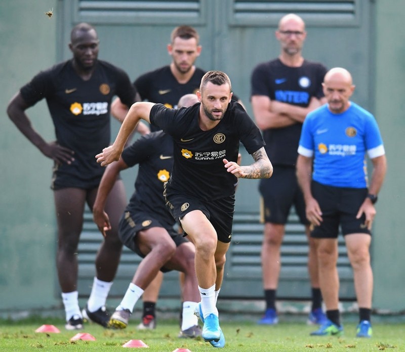 Ảnh Lukaku tập luyện cùng Inter Milan - Bóng Đá
