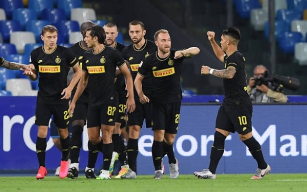 Eriksen lập siêu phẩm, Inter Milan vẫn bị 
