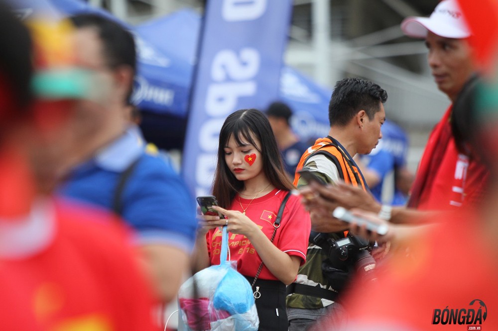 Không khí rộn ràng, ĐT Việt Nam sẵn sàng chiến tuyển Thái Lan - Bóng Đá