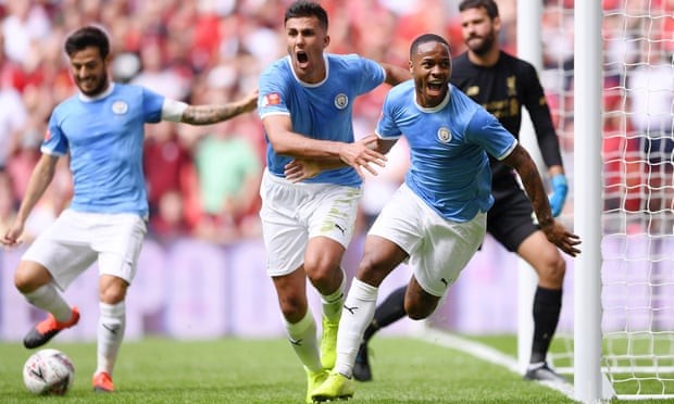 'Sterling không bị kèm, Alisson đã cố gắng...' - Bóng Đá