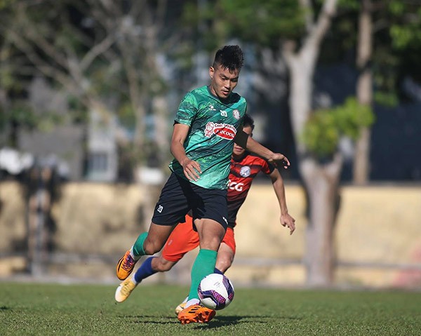 Huy Toàn nổ súng, CLB TP.HCM đánh bại Á quân Hạng Nhất - Bóng Đá