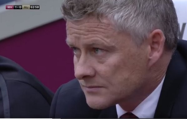 Mourinho dè bĩu, Solskjaer lập tức đáp trả - Bóng Đá