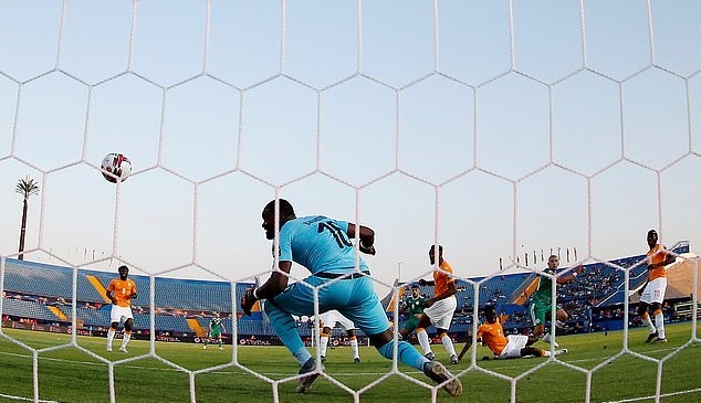 Manchester United fans react Solskjaer Jesse Lingard  injury  - Bóng Đá