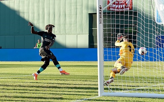 10 best forwards in Europe this season (2019/20) - Bóng Đá