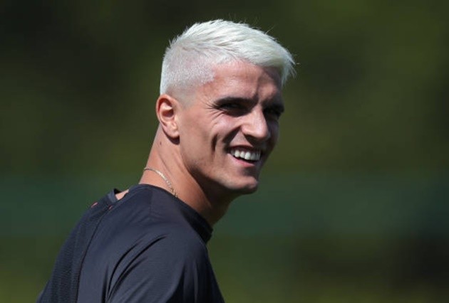 Chelsea picture special: Gilmour, Pulisic and Loftus-Cheek train ahead of Aston Villa trip - Bóng Đá