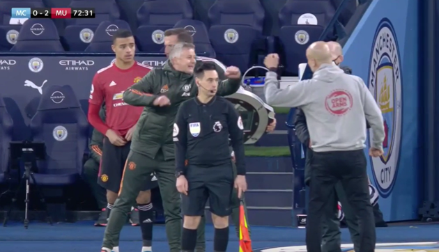 Solskjaer and Guardiola clash after fist-bump on touchline - Bóng Đá