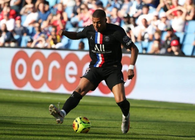 Barca thanh lý 12 cầu thủ - Bóng Đá