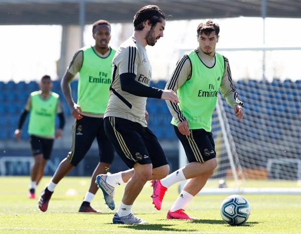 Ảnh trận Torino - AC Milan - Bóng Đá