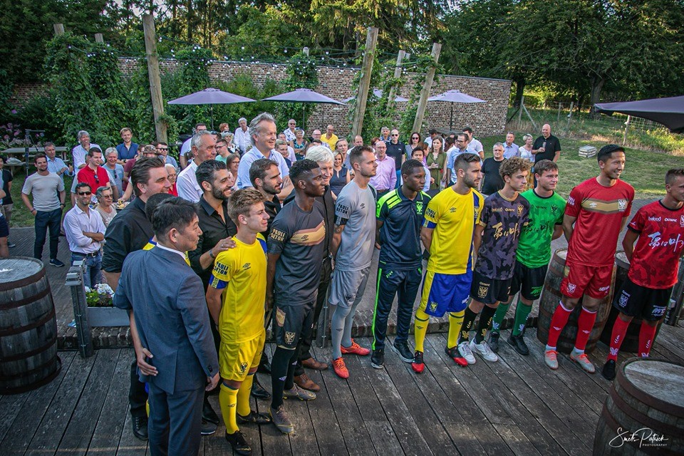 Liverpool fans react to link with Adama Traore - Bóng Đá