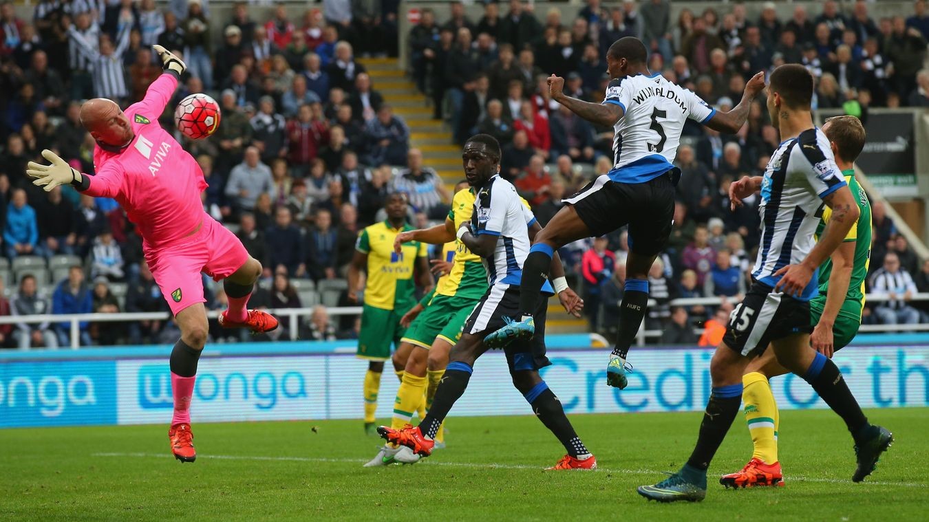 Buổi tập đầu tiên của Sane tại Bayern Munich - Bóng Đá