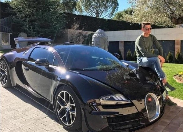 Siêu đội hình kết hợp giữa Inter Milan và Sevilla - Bóng Đá